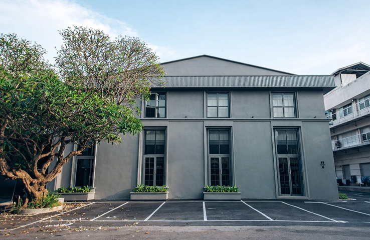 Team giving thumbs up